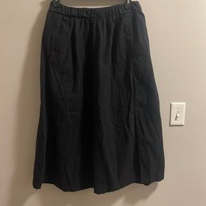 Abercrombie & Fitch side slit black maxi skirt